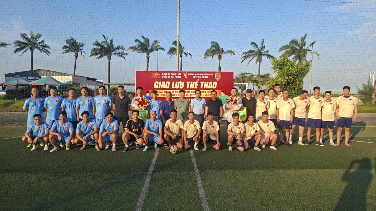 Giao lưu bóng đá chào mừng 80 năm Ngày truyền thống lực lượng An ninh đối ngoại